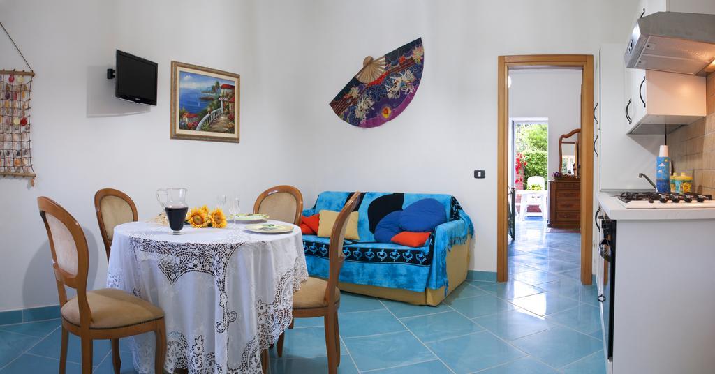 Casa Vacanza Alice & Mari Ascea Oda fotoğraf